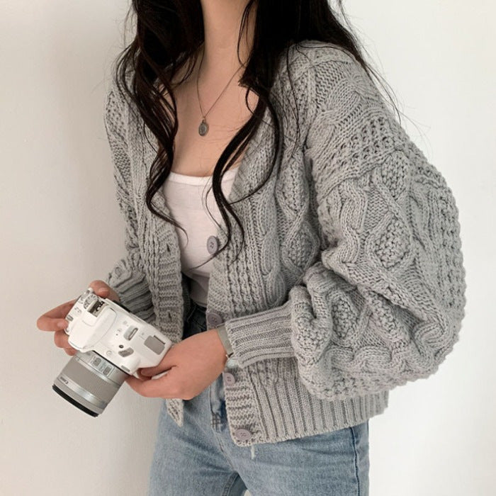 Damen Grobstrick-Cardigan mit Zopfmuster und Knopfdetails Drune