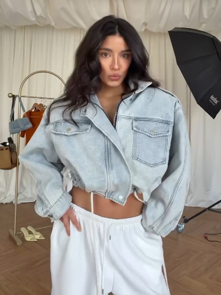 Damen Cropped-Denimjacke mit Tunnelzug, kastiger Oversize-Silhouette & Pattentaschen Drune