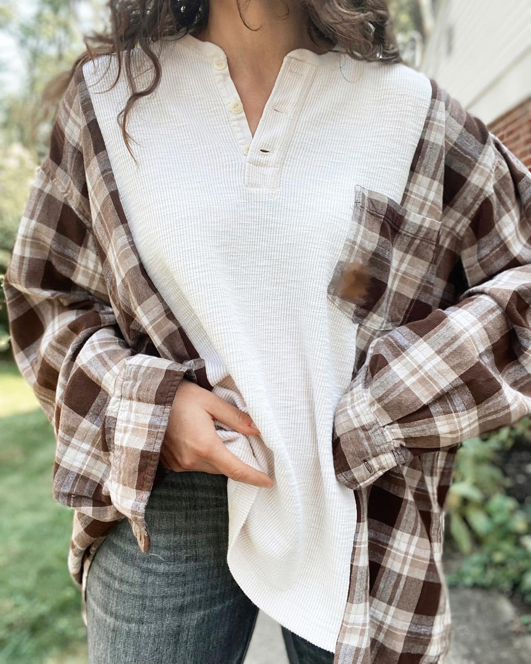 Damen nan karierter Flanell-Overshirt mit aufgesetzter Brusttasche, krempelbaren Ärmeln und legerer Oversize-Passform Drune