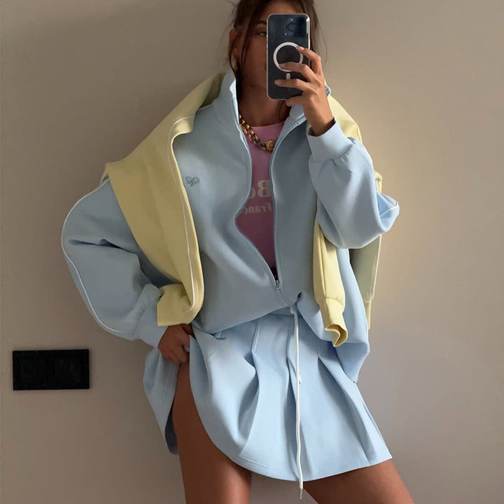 Damen trendige Sport-Loungewear mit komfortablem Oversize-Jacke und Mini-Skirt Drune
