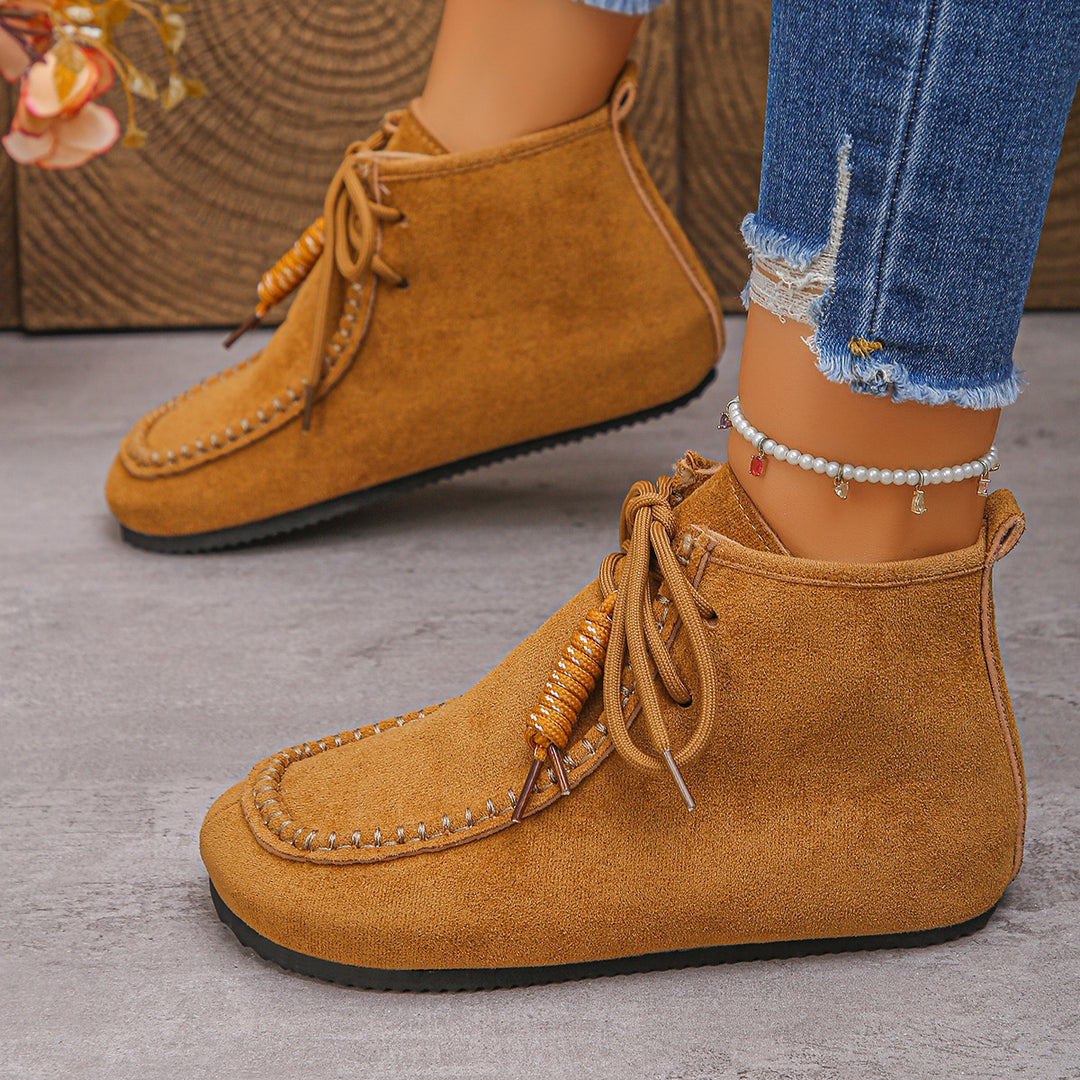 Damen Velours‑Ankle‑Mokassin mit dekorativer Quaste und handgenähter Moc‑Naht Drune