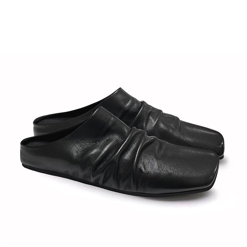 Damen Leder-Slipper mit quadratischer Zehenpartie und gerafftem Schaft Drune