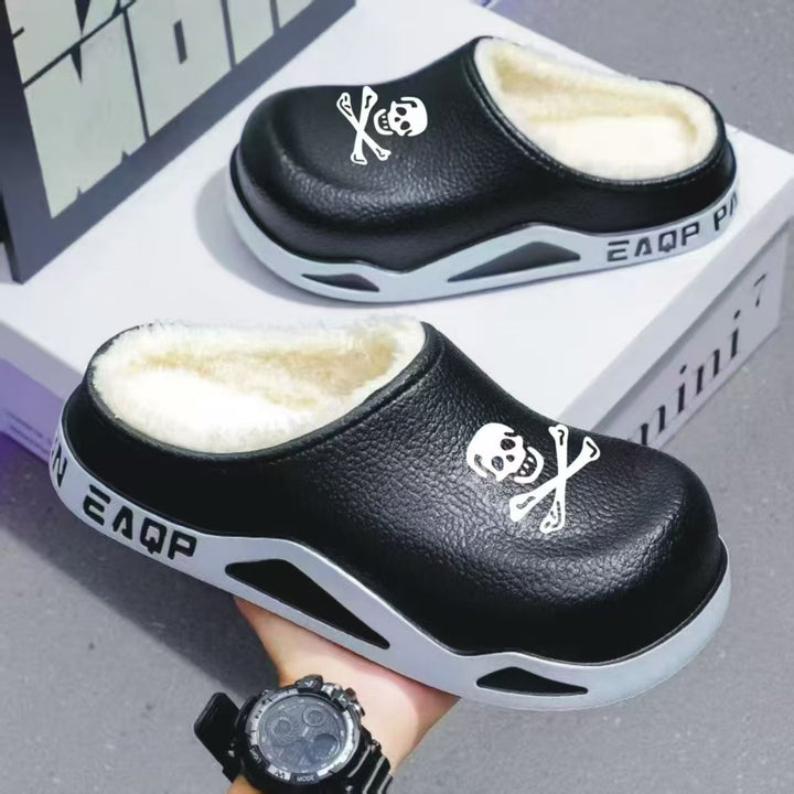 Herren Gefütterte PU-Clogs mit Totenkopfprint und profilierter EVA-Sohle Drune