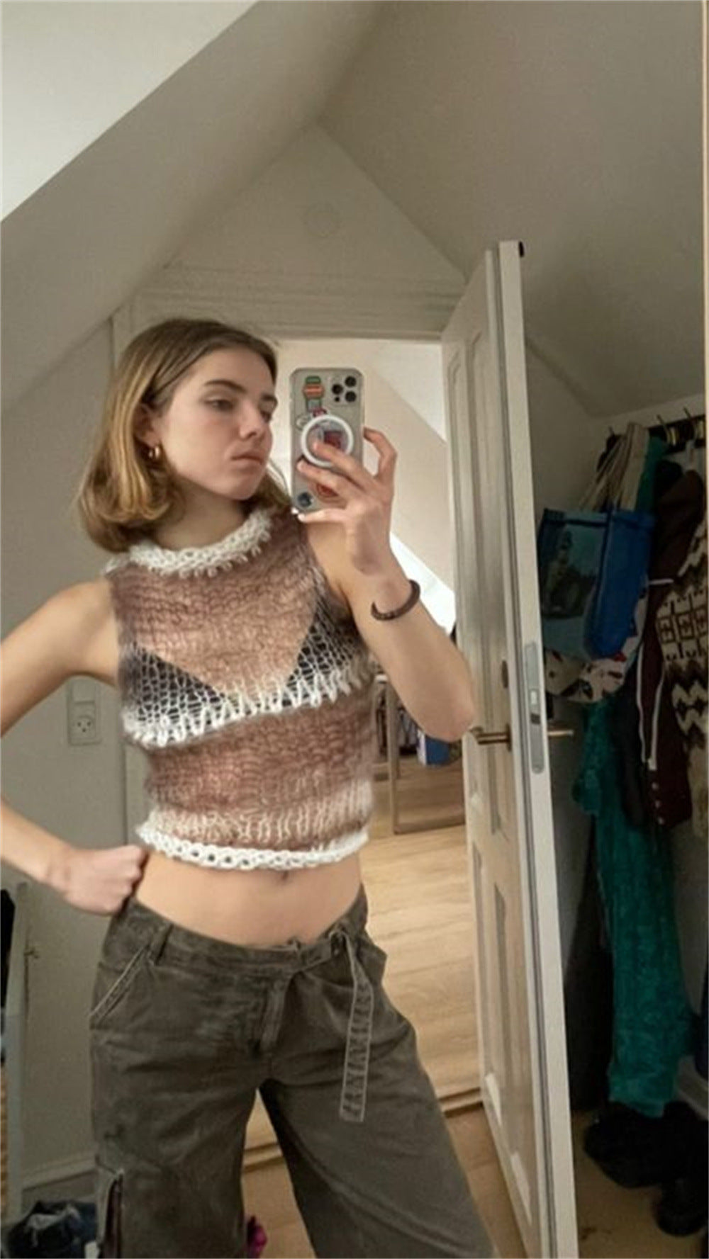 Damen modisches Cropped Oberteil mit raffinierten Netz- und Rippdetails Drune
