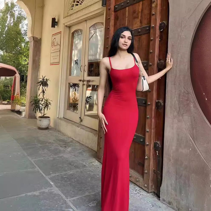 Damen Langkleid mit schmalem Schnitt und feinen Spaghettiträgern Drune