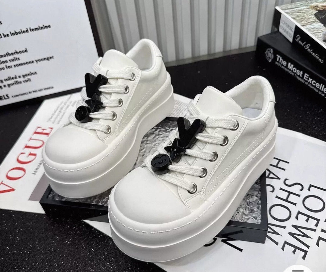 Damen Modische Sneakers mit auffälligem Design Drune