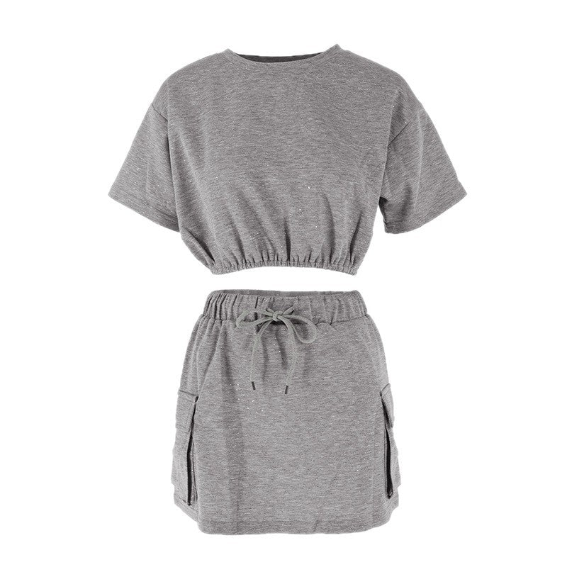 Damen lässiges Freizeit-Set mit cropped T-Shirt und Rock Drune