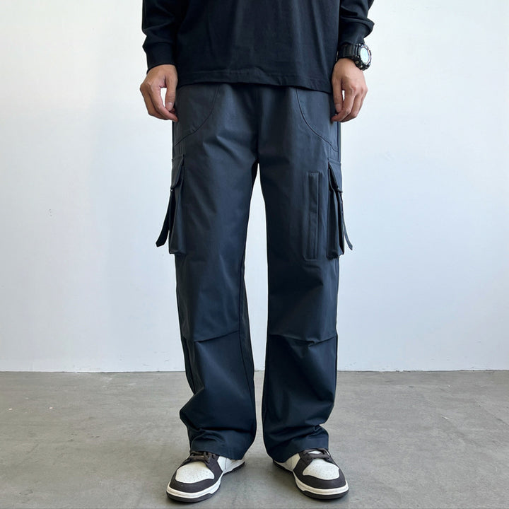 Herren Utility-Cargohose mit großvolumigen Klappentaschen, geradem Bein und robustem Twill Drune