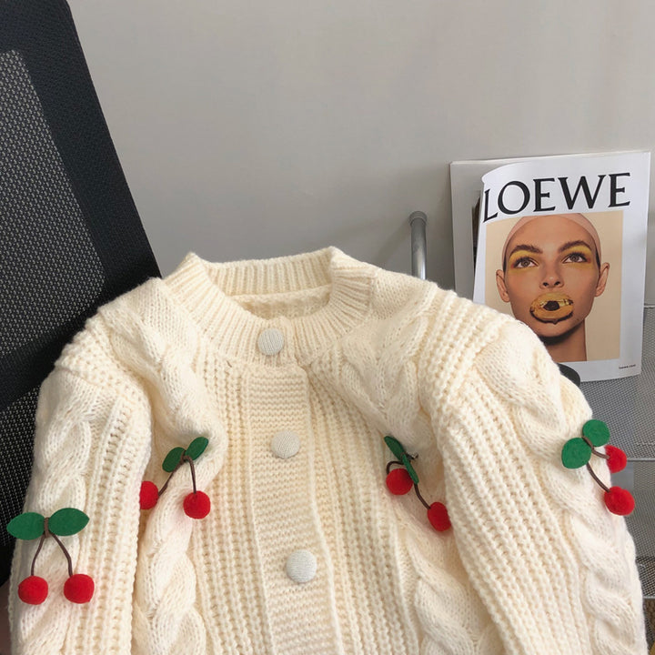 Damen Grobstrickpullover mit floralen Applikationen und Knopfdetails Drune