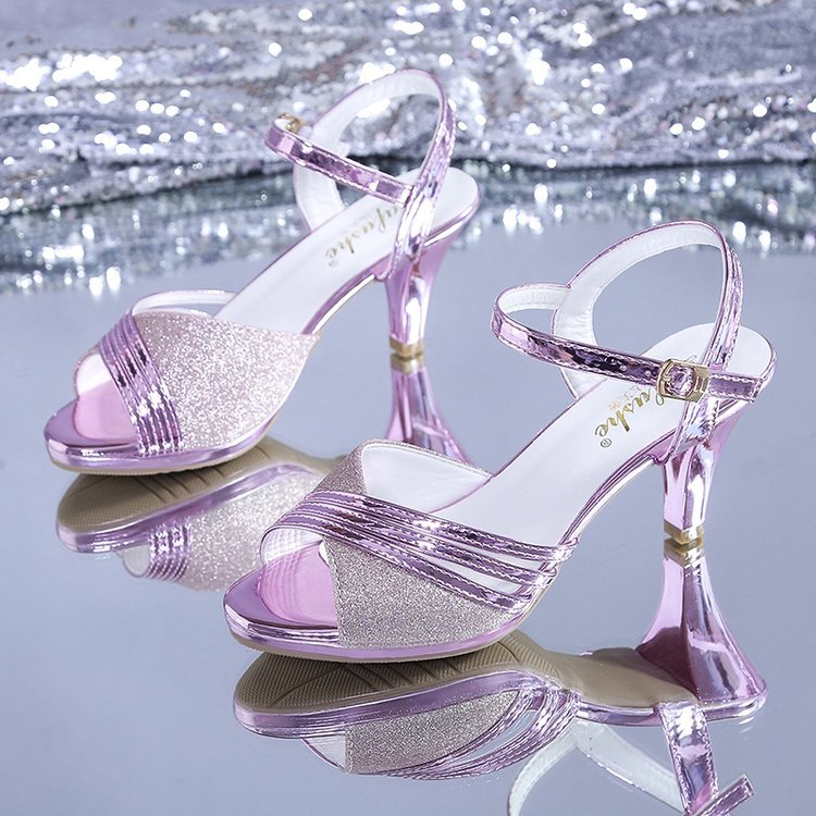 Damen Elegante Sandalen mit schimmernden Akzenten und modischem Absatz Drune