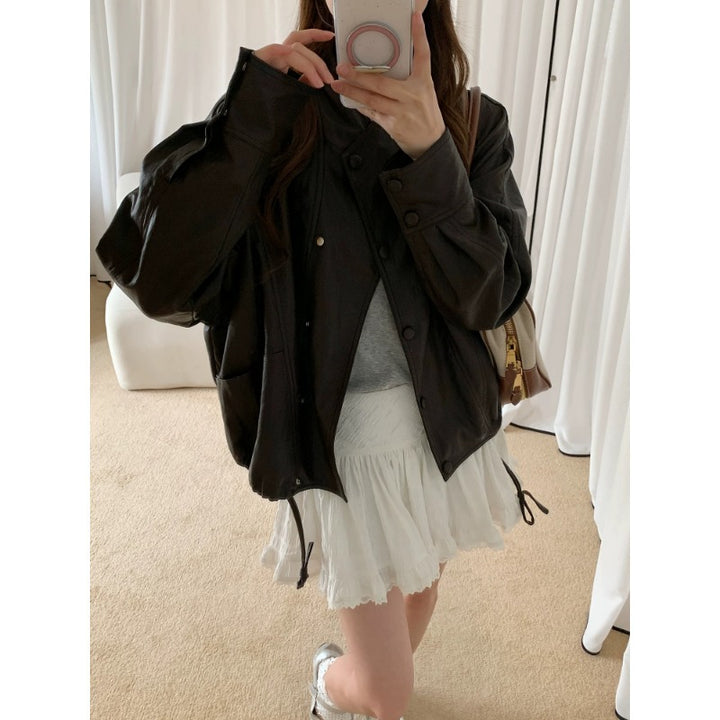Damen Oversized Bikerjacke aus Kunstleder mit breitem Revers und voluminösen Ärmeln Drune