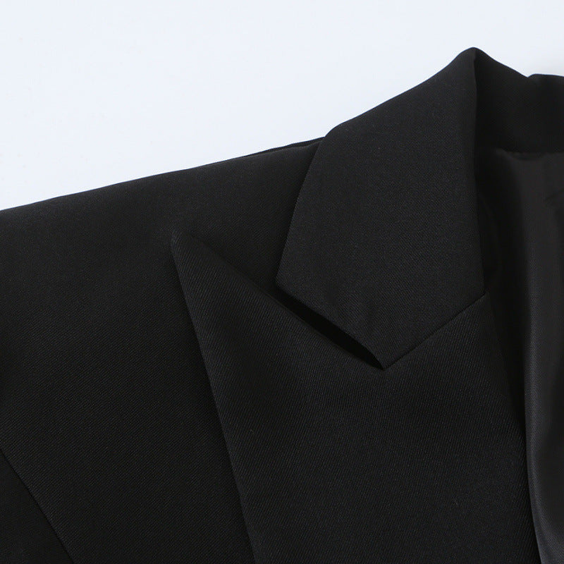 Damen Taillierter Kurzblazer mit asymmetrischem Schmuckknopf und Pattentaschen Drune