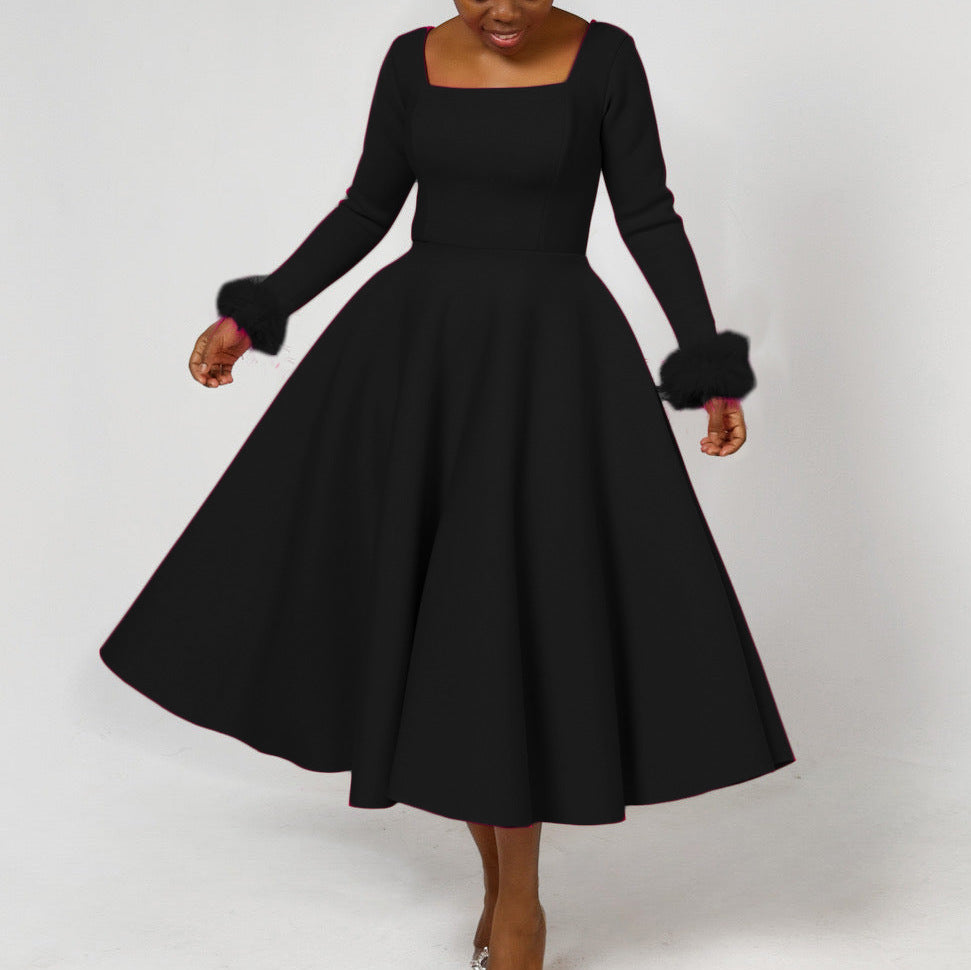 Damen Kleid mit quadratischem Ausschnitt und modischen Fuchsfell-Ärmeln Drune