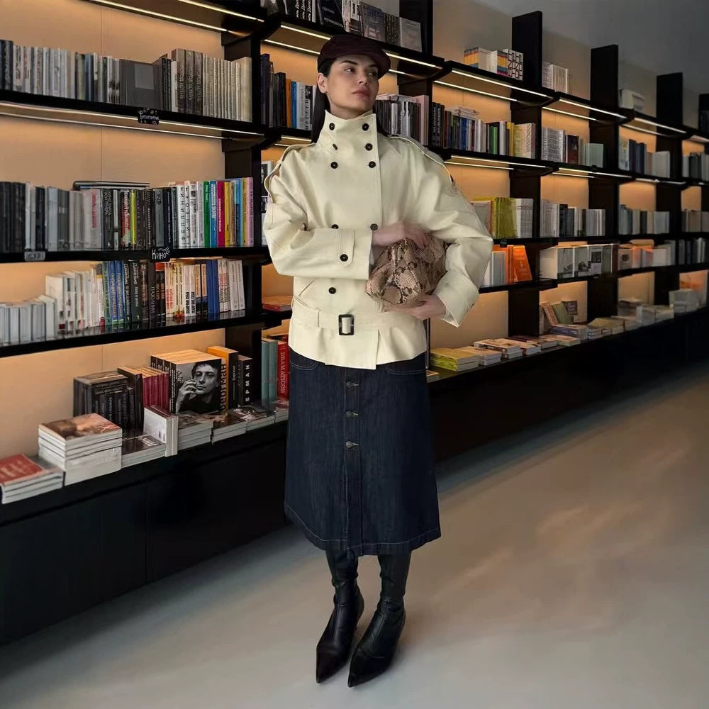 Damen Kurzer Doppelreiher-Mantel mit Cape-Ärmeln und Taillengürtel Drune
