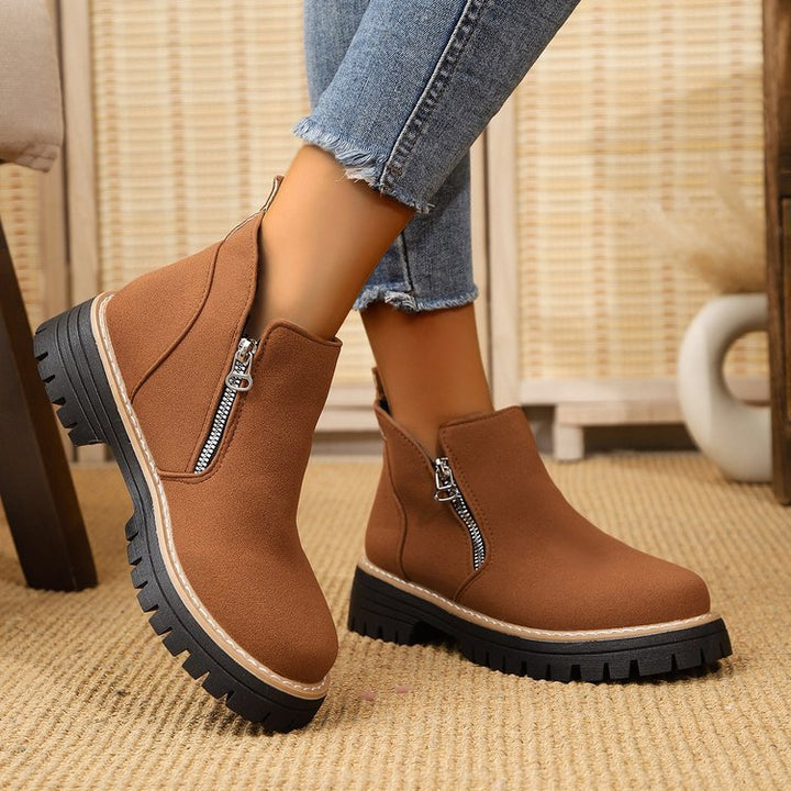 Damen Warme Chelsea-inspirierte Stiefelette mit seitlichem Reißverschluss und grober Profilsohle Drune