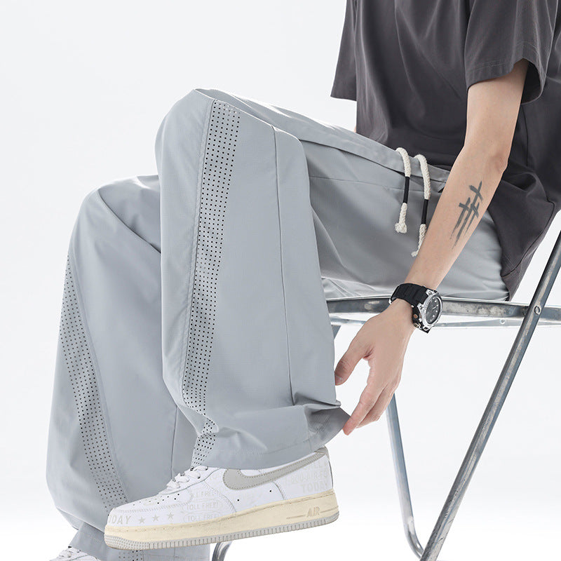 Herren Sportliche Freizeithose mit innovativen Mesh-Einsätzen