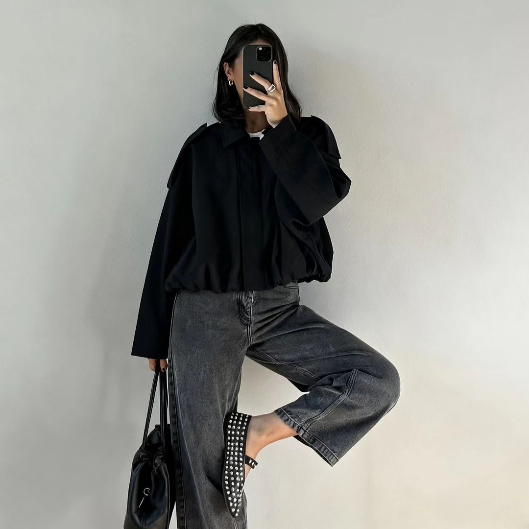 Damen Kurzjacke im Oversize‑Schnitt mit Ballon Saum und Schulterklappen Drune