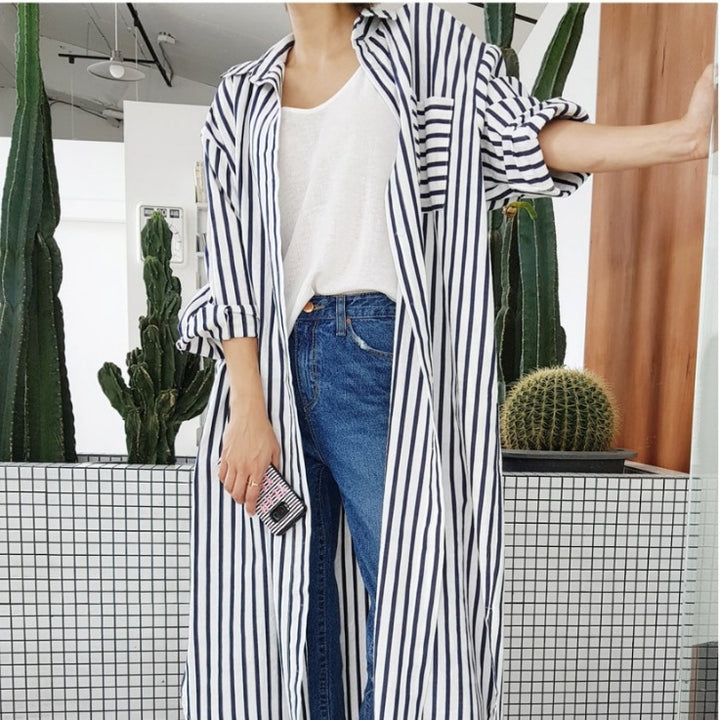Damen Langes Gestreiftes Hemdmidaxi mit Stehkragen, Oversize‑Schnitt und tiefen Seitenschlitzen Drune
