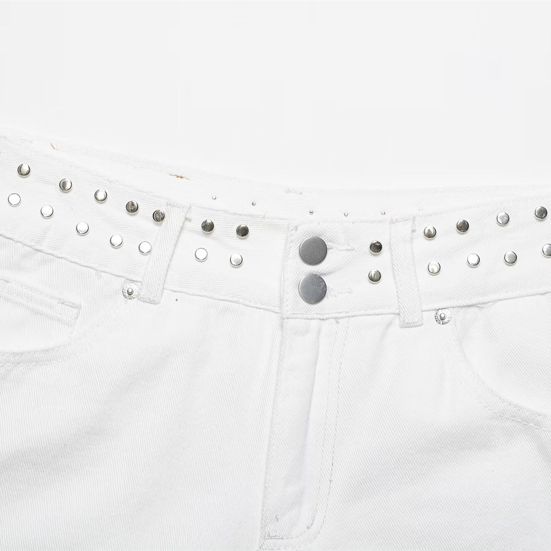 Damen-Shorts mit dekorativem Nietenbund und modernem Schnitt Drune