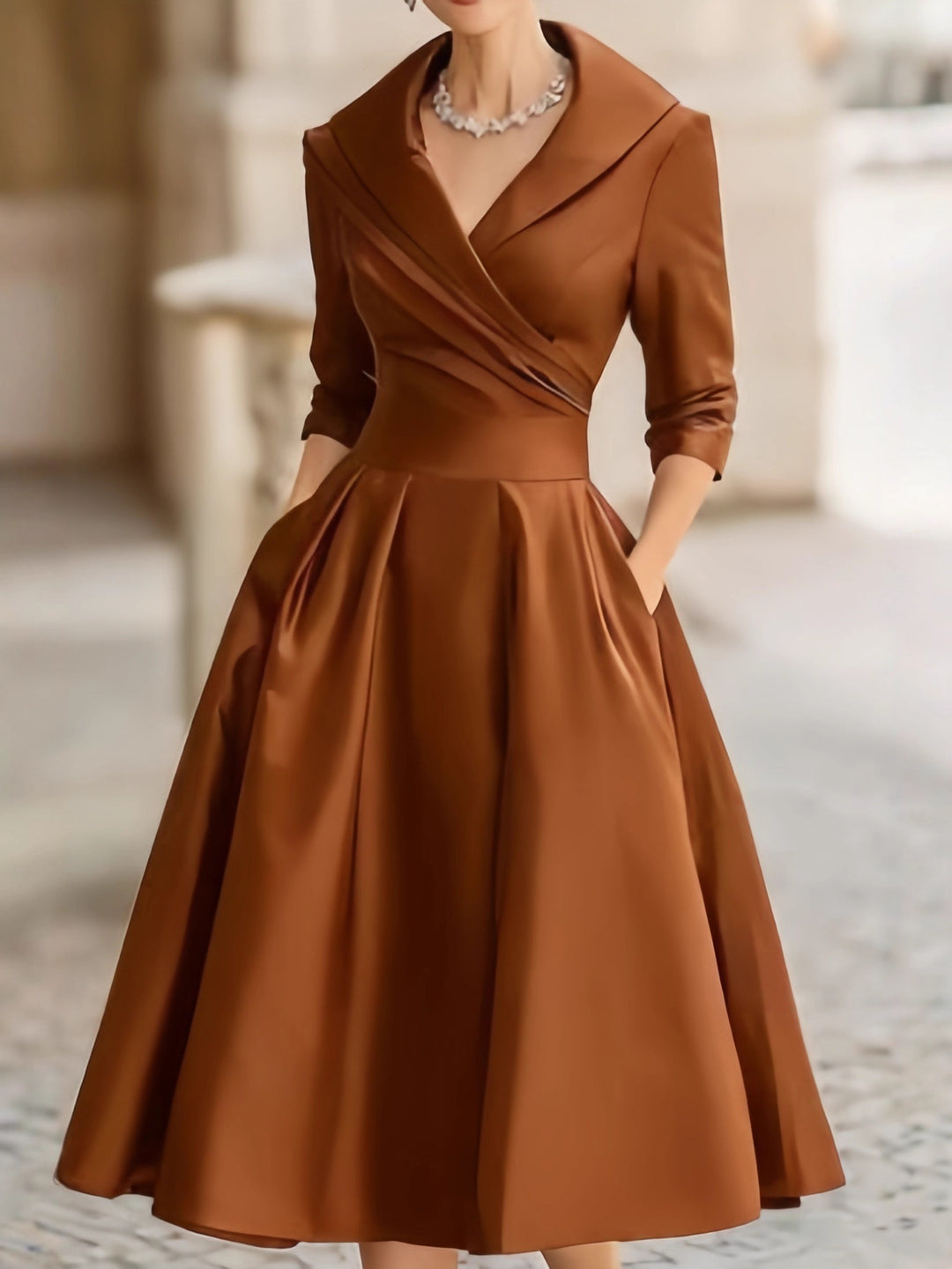 Damen nan elegantes Midikleid mit Wickeloberteil, Dreiviertelärmeln und Eingrifftaschen Drune