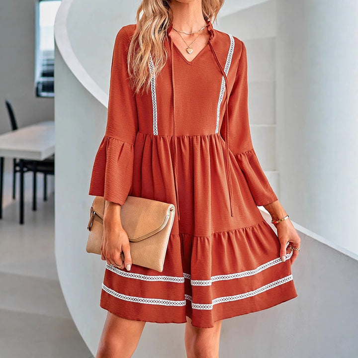 Damen Stufiges Tunika-Kleid mit V-Ausschnitt, Kordelzug und Glockenärmeln Drune