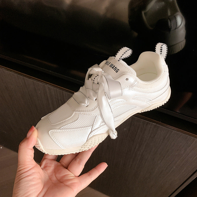 Damen Fashion-Sneaker mit dekorativer Schleifen-Schnürung und Perlenanhänger Drune