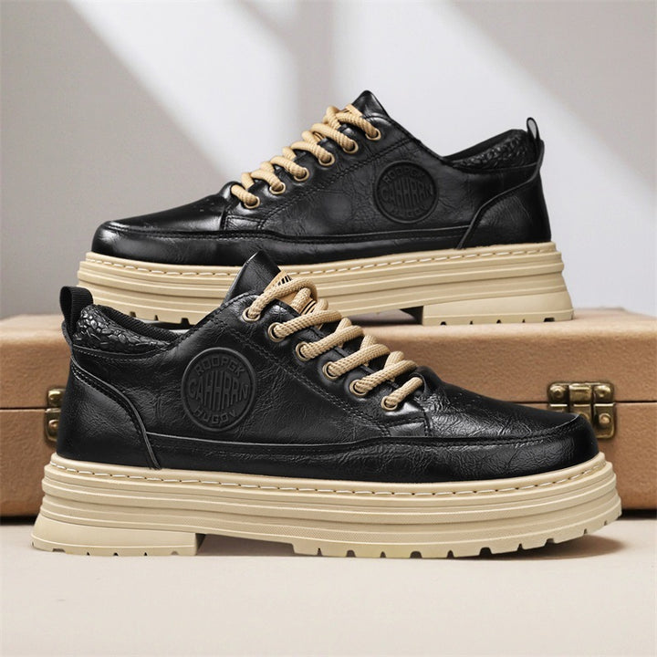 Herren robuste Plateau-Leder-Sneaker mit gepolstertem Fersenkragen, Zuglasche und griffiger Profilsohle Drune