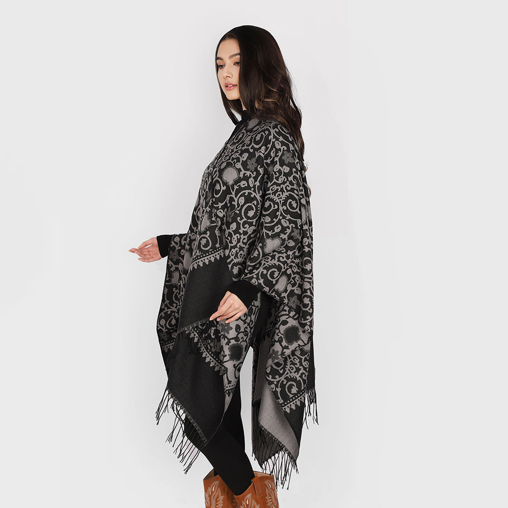 Damen Jacquard-Ruana mit ornamentalem Bordürenmuster und Fransensaum Drune