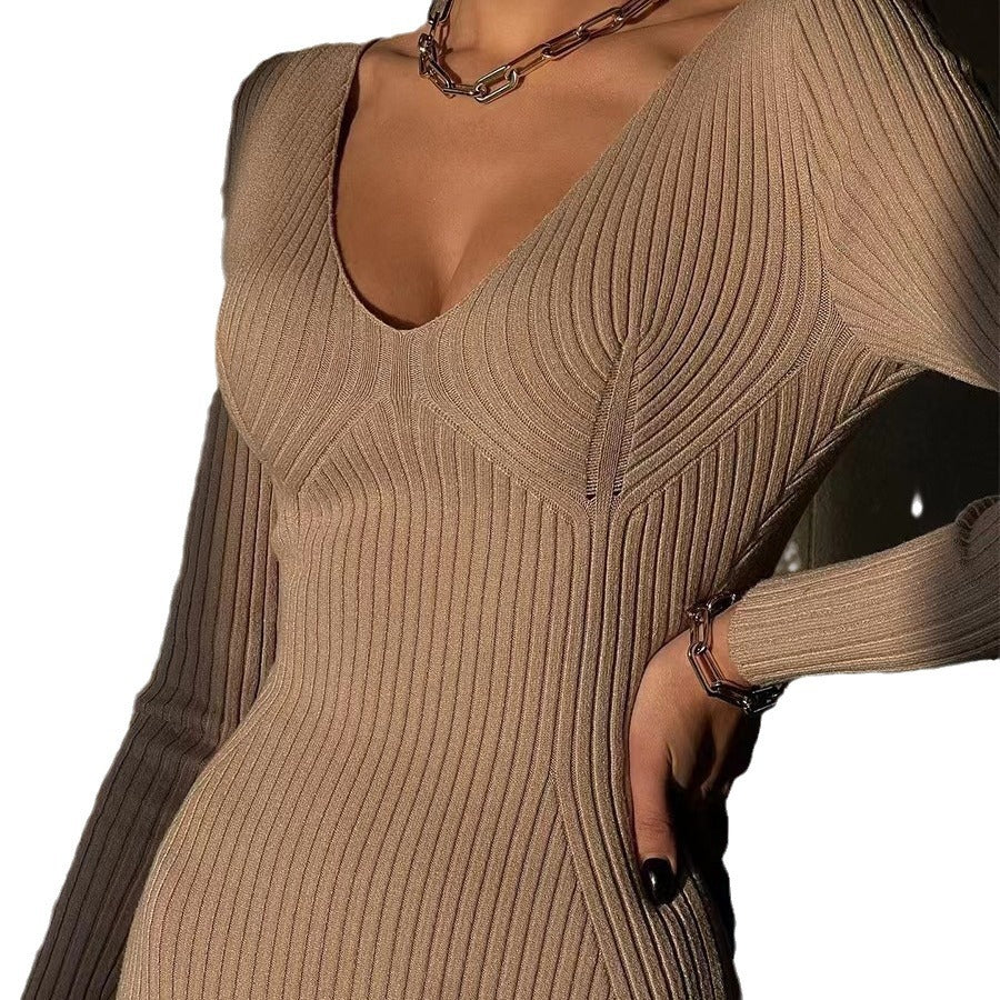 Damen Elegantes Strick-Maxikleid mit raffinierten Schnitt und figurbetontem Design Drune