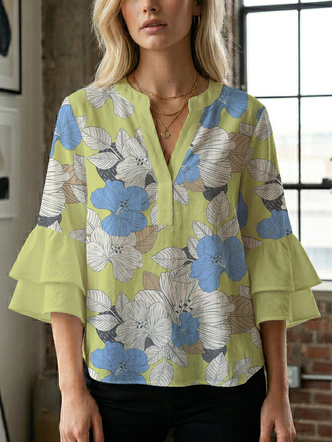 Damen Bluse mit voluminösen Ärmeln und floralem Design Drune