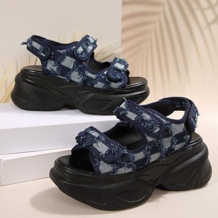Damen Plateau-Sandalen mit verziertem Riemen und komfortabler Sohle Drune