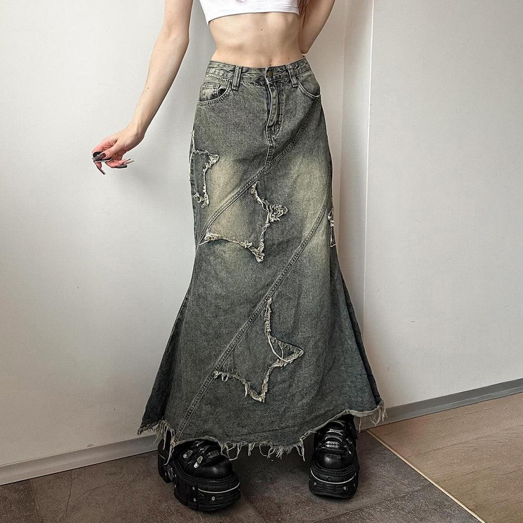 Damen nan vintage Denim-Maxirock mit ausgefransten Patches und diagonalen Ziernähten Drune