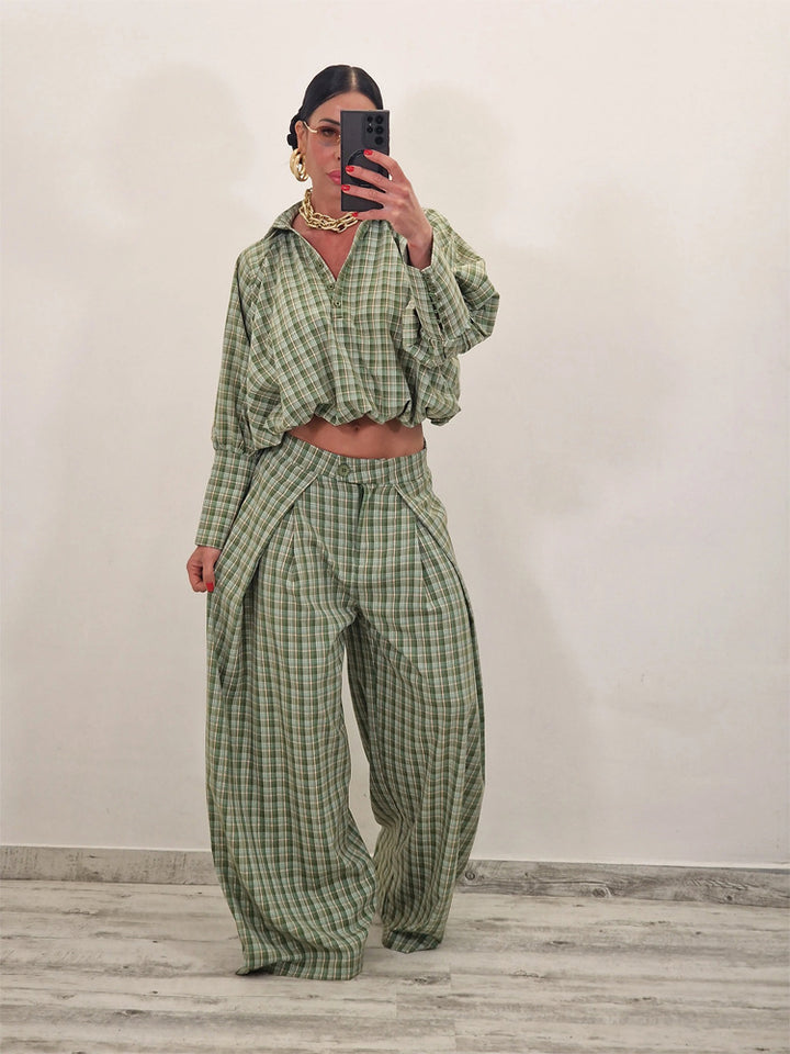 Damen Zweiteiliges kariertes Set mit Cropped Oversize-Hemd und weiter Bundfaltenhose Drune