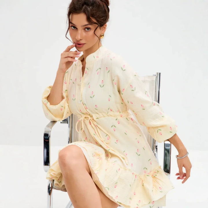 Damen Blumiges Baumwoll-Minikleid mit Taillenschnürung und Volantsaum Drune