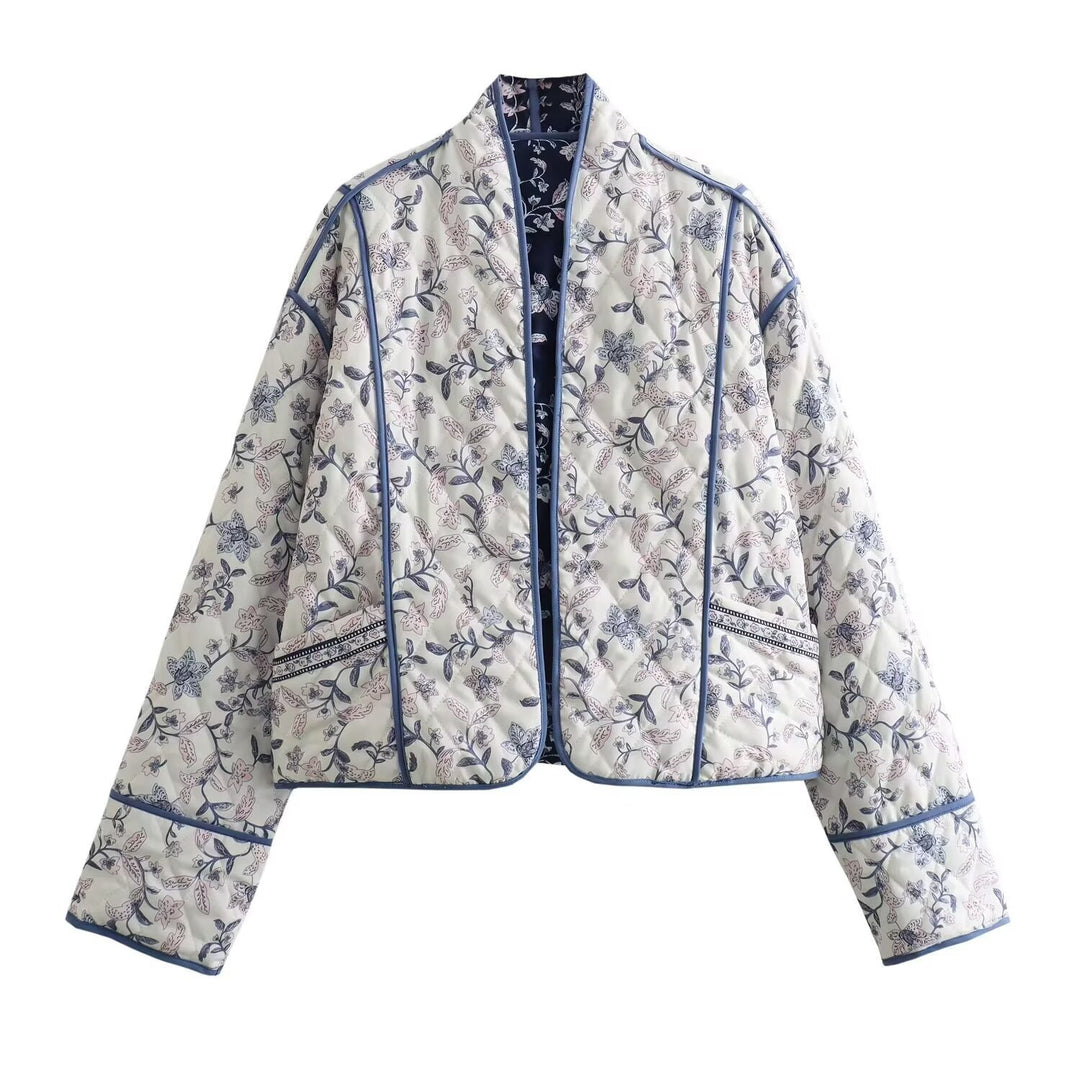 Damen gesteppte Kimono-Jacke mit floralem Allover‑Muster und kontrastierender Paspelierung Drune
