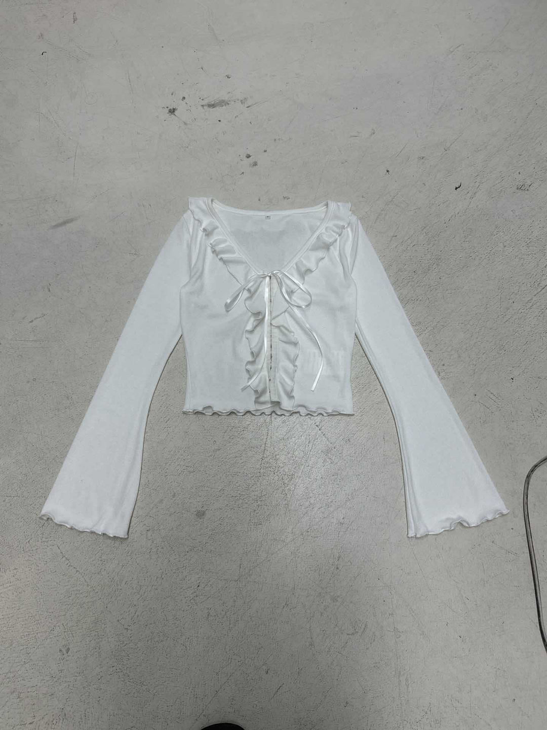 Damen Raffiniertes Langarm-Oberteil mit Volantdetails und Bindeverschluss Drune