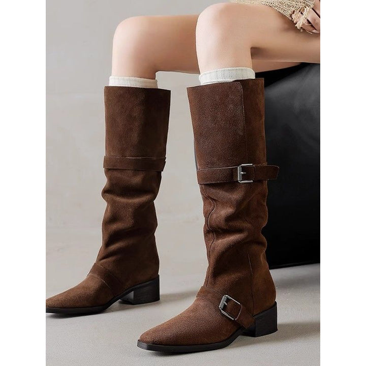 Damen Kniehohe Veloursleder-Slouch-Boots mit spitzer Zehenpartie, verstellbaren Zierschnallen und komfortablem Blockabsatz Drune