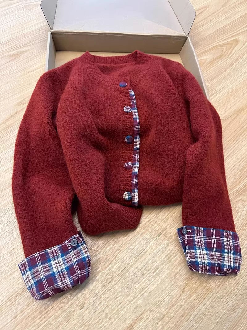 Damen Strickjacke mit Kontrastkragen und dekorativen Knöpfen Drune