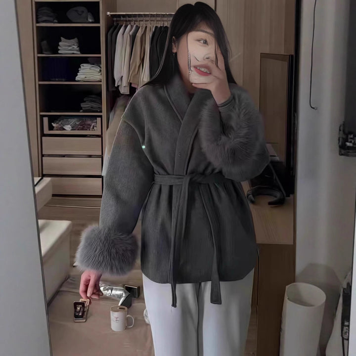 Damen elegante Fleecejacke mit abnehmbaren Kunstfellkragen und Gürtel Drune