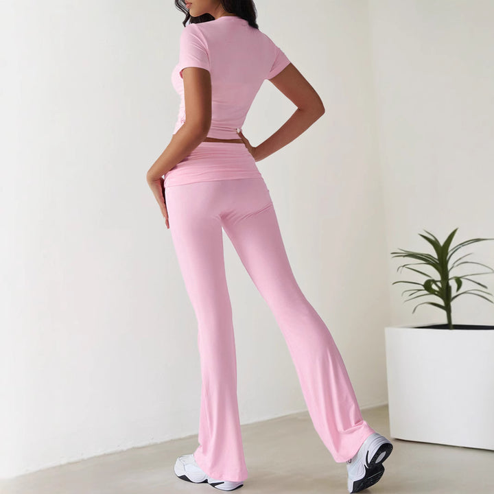 Damen Sportliches Set mit figurbetontem Oberteil und flared Leggings Drune