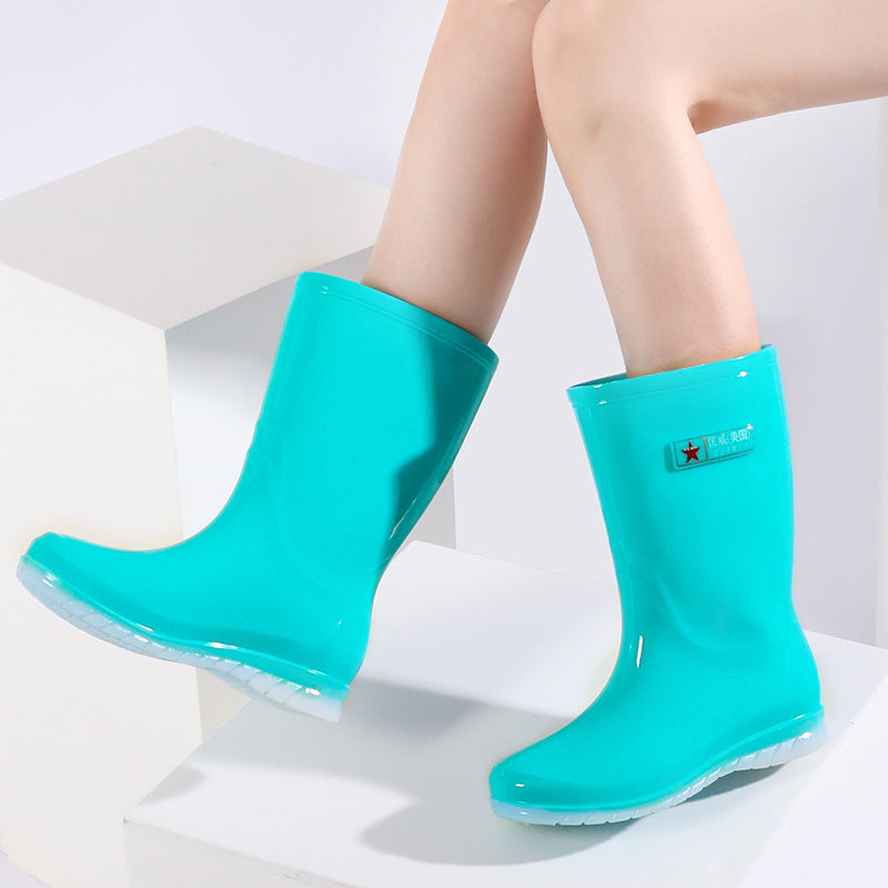 Damen Mittelhohe wasserdichte Gummistiefelette mit glänzender PVC‑Optik und rutschfester Sohle Drune