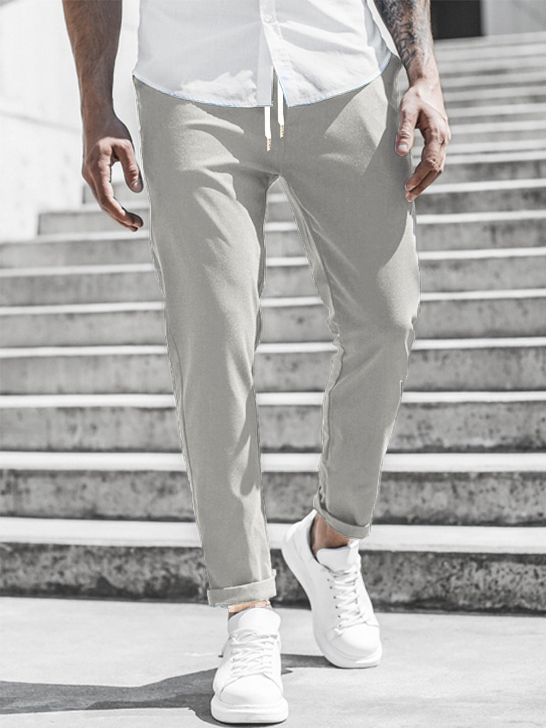 Herren Sportliche Chino-Hose mit flexiblem Bund und modernen Details Drune