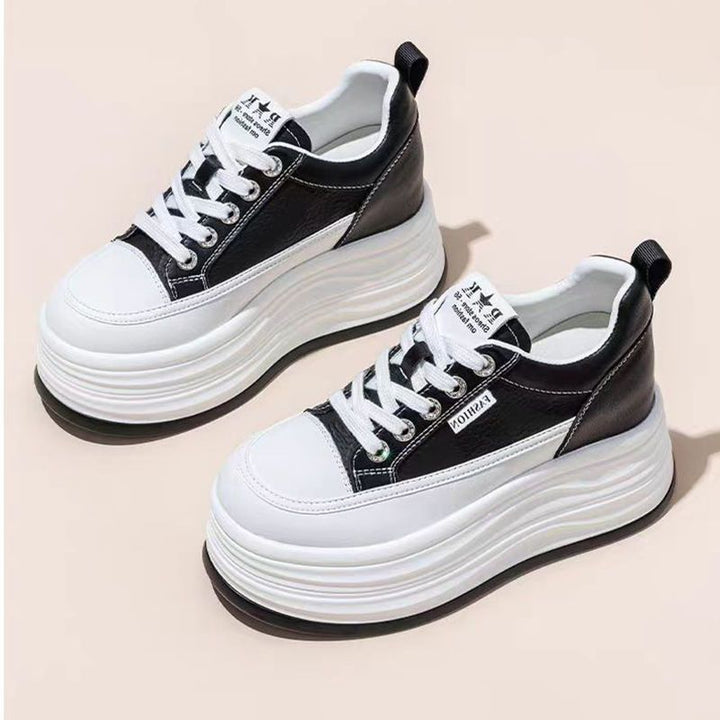 Damen Plateau Sneaker mit eleganter Silhouette und dämpfender Sohle Drune