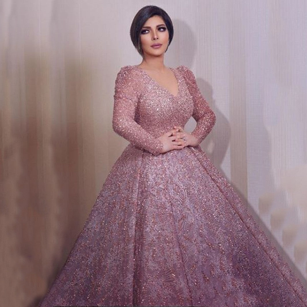 Damen Glamouröses Abendkleid mit funkelnden Applikationen und schwingendem Rock Drune
