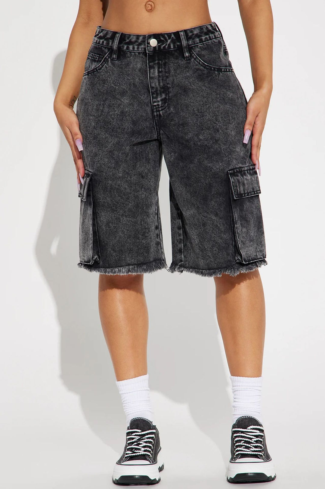 Damen Cargo-Shorts mit ausgefranstem Saum und praktischen Taschen Drune