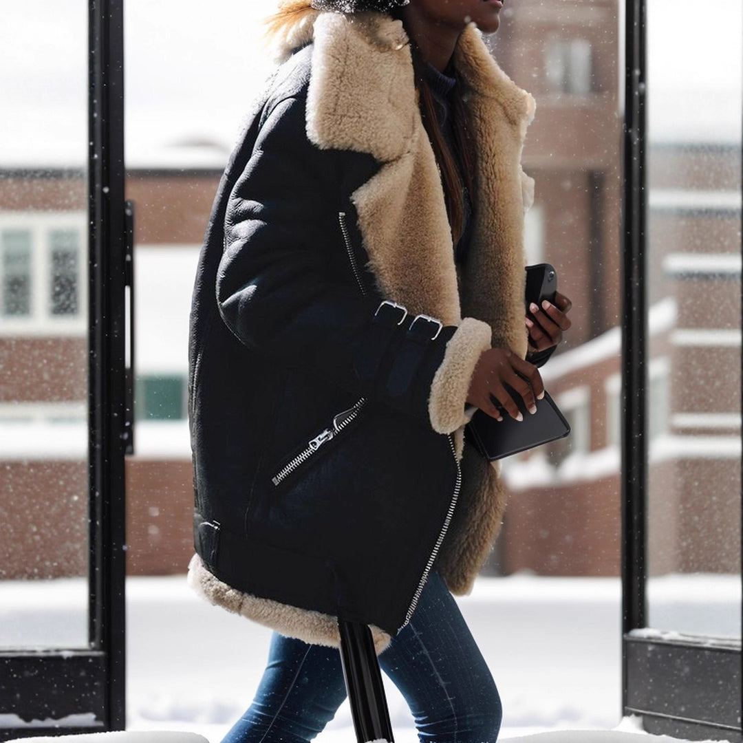 Damen Kurz geschnittene Aviator-Lederjacke mit Teddyfell‑Futter und Reißverschlussdetails Drune