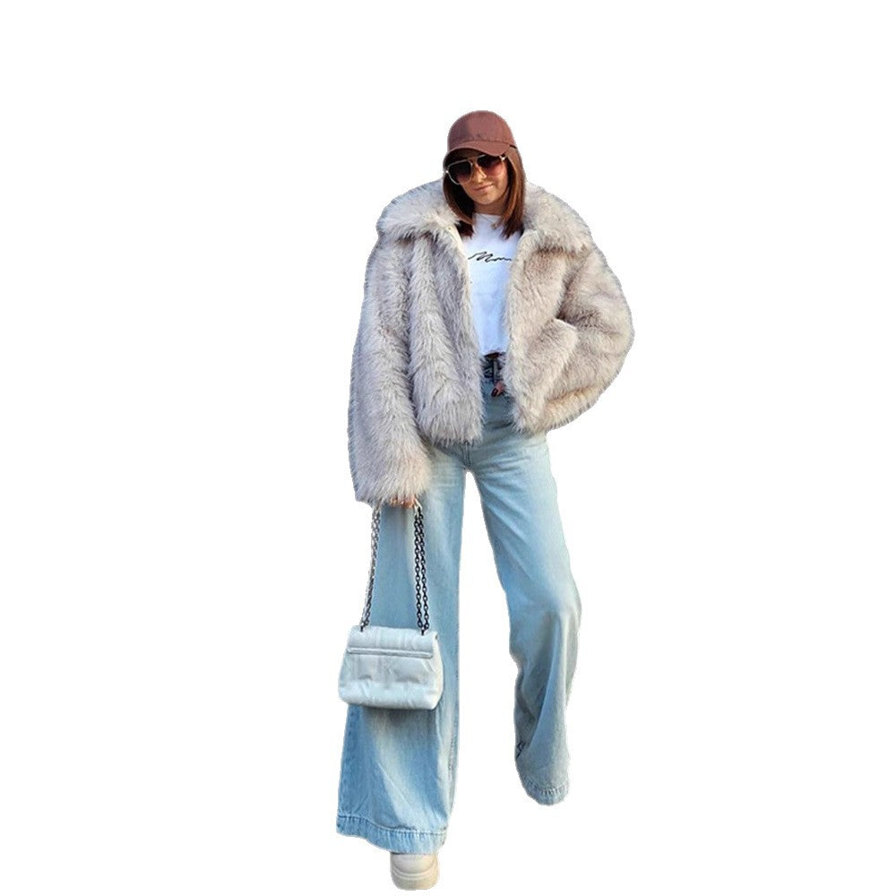 Damen Kurze Boxy‑Jacke aus hochflorigem Kunstpelz mit hohem Schalkragen Drune