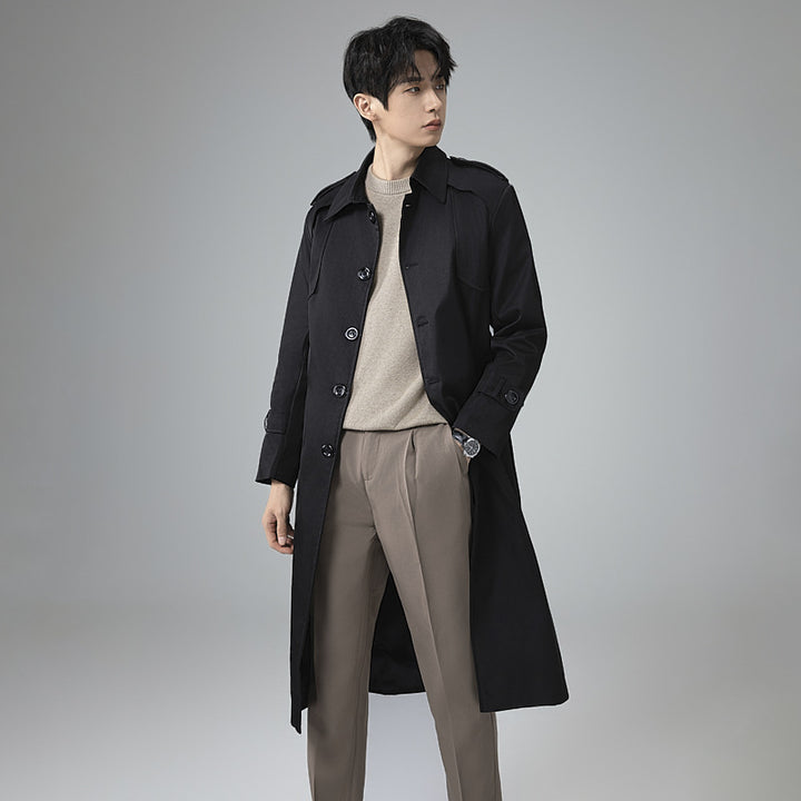 Herren Trenchcoat mit Taillengürtel, Schulterklappen und klassischer Knopfleiste Drune