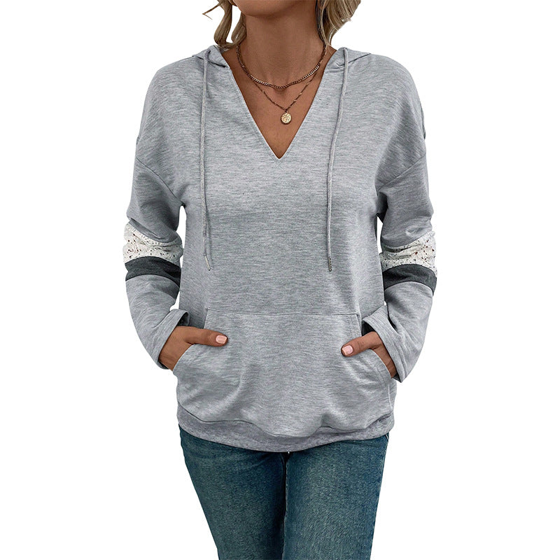 Damen V‑Ausschnitt Kapuzen-Sweatshirt mit Spitzenbesatz an den Ärmeln und Kängurutasche Drune