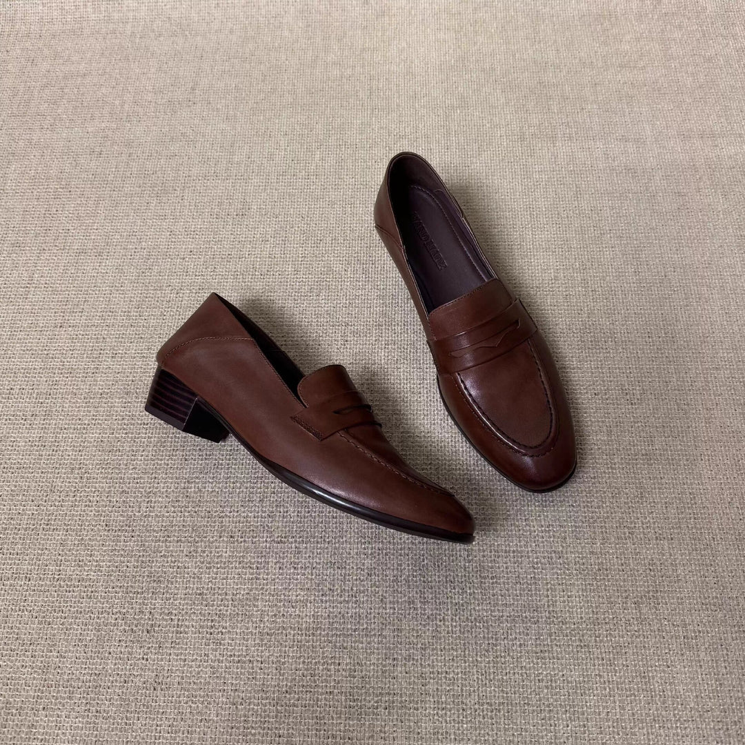 Damen Glattleder-Loafer mit niedrigem Blockabsatz und klassischem Penny-Steg Drune
